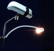 LED лампа на гибком держателе GOLEM