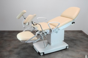 Гинекологическое кресло смотровое GOLEM 6ET ESP с колесами
